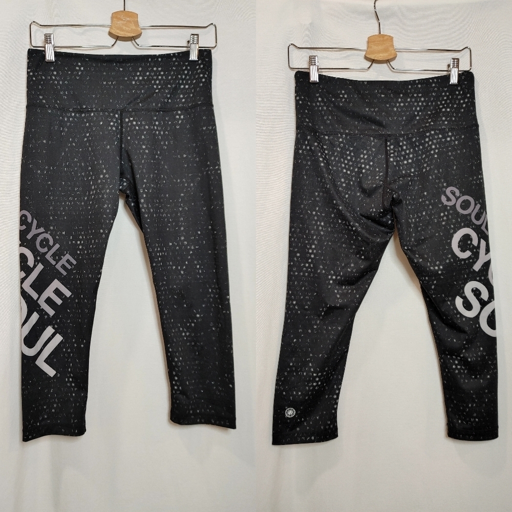 SoulCycle Tights Cropped Leggings Capris Black White Gray Medium M Workout Style
